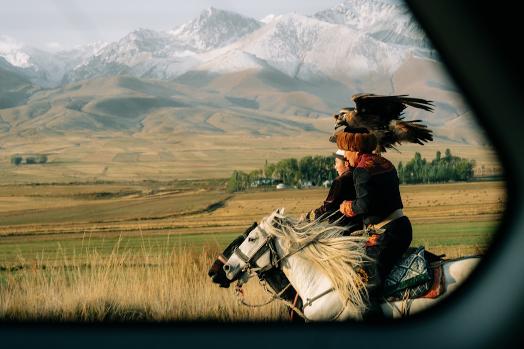 Dit is de leeftijd van Sophie Hilbrand: Een kijkje in haar leven en carrière